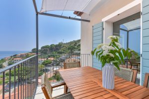 Azzurrina House R...